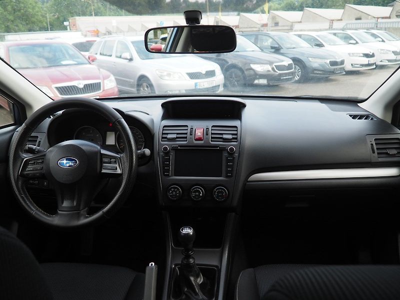 Subaru XV (2016) 2.0 D, AWD - fotka 19 z 38