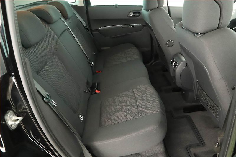 Peugeot 3008 (2012) 1.6 HDi, Navi, Tempomat - fotka 7 z 14