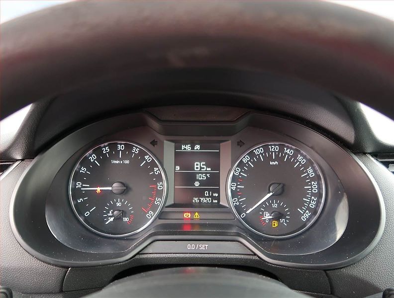 Škoda Octavia (2017) 1.6 TDI - fotka 11 z 16