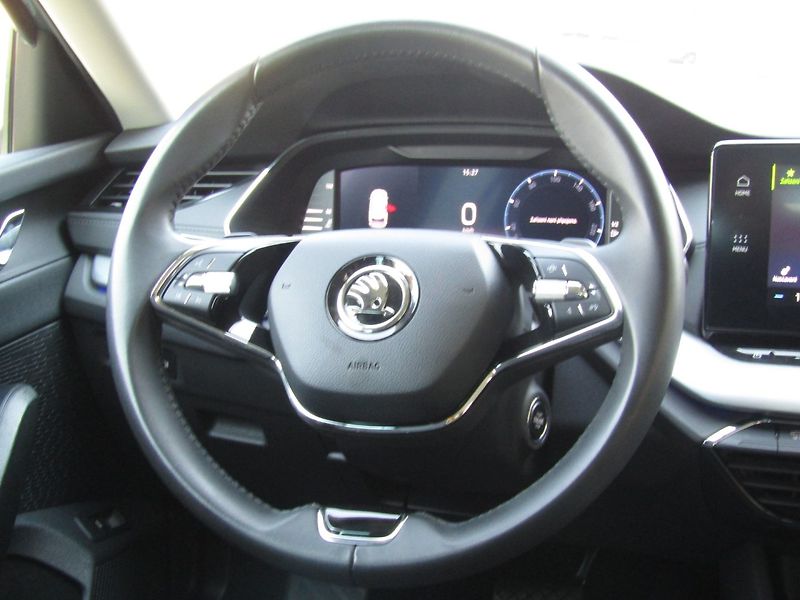 Škoda Octavia (2022) 2.0 TDI 85kW DSG  TOP QUALITY - fotka 17 z 45