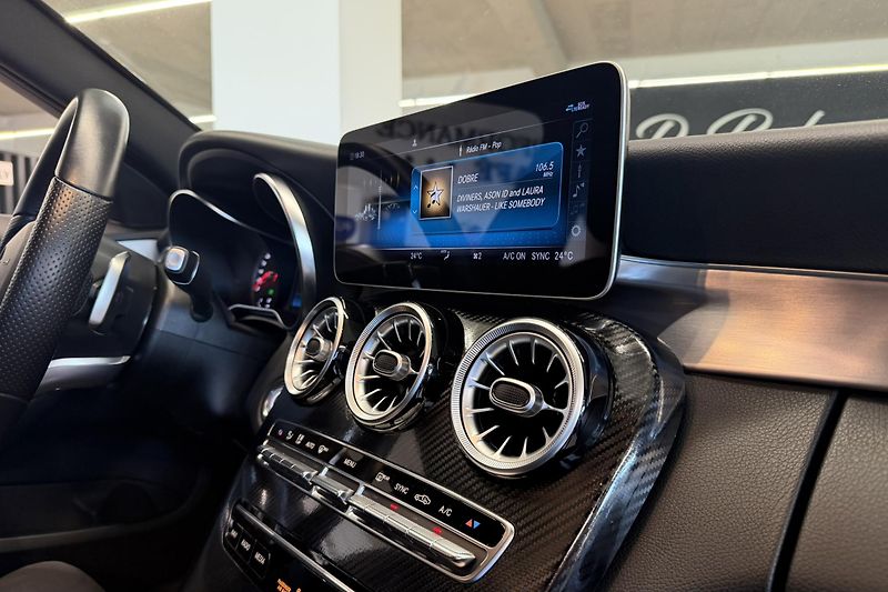 Mercedes-Benz Třídy C (2020) C 220d 4Matic AMG Line - fotka 41 z 81