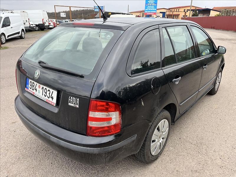 Škoda Fabia 1,4 TDi KLIMA STK 9/2028 - fotka 6 z 25