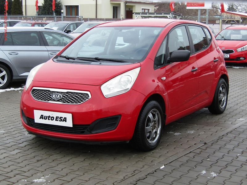Kia Venga (2010) 1.4CVVT, ČR, TZ - fotka 3 z 17
