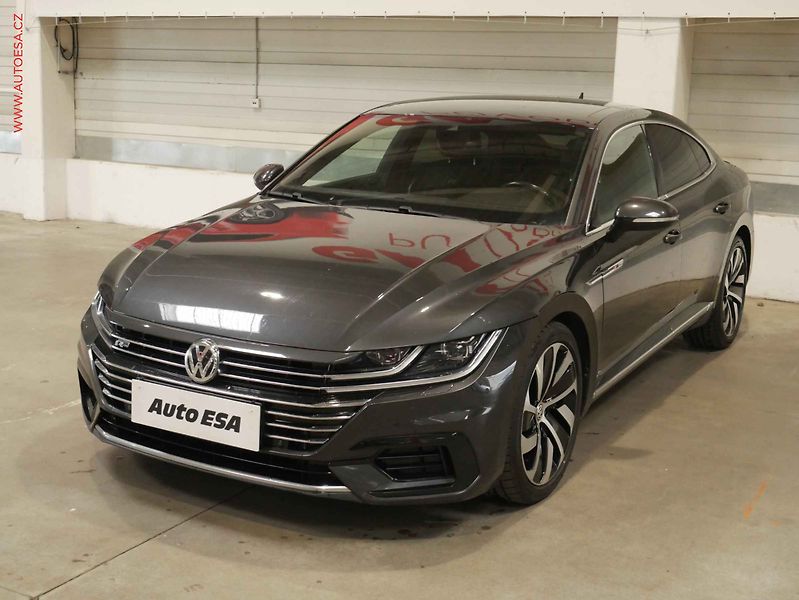 Volkswagen Arteon (2020) 2.0TSi, ČR, DSG, LED - fotka 3 z 22