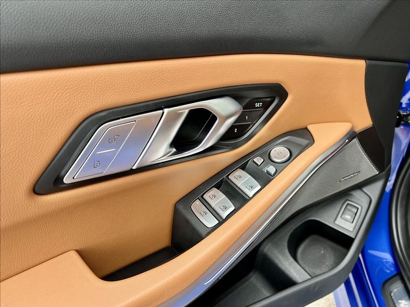 BMW Řada 3 330D xDrive M SPORT záruka - fotka 52 z 57
