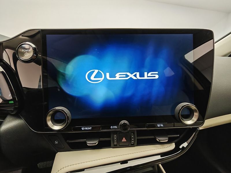 Lexus NX 450h plus 450h+ PRESTIGE - fotka 17 z 46