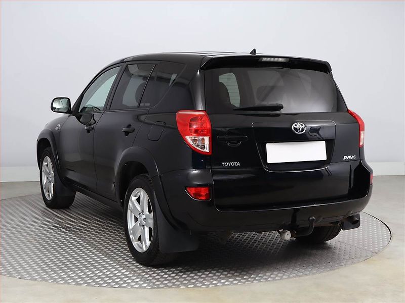 Toyota RAV4 (2008) 2.2 D-CAT, 4X4, Tempomat - fotka 4 z 19