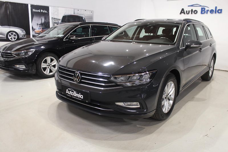 Volkswagen Passat (2021) 2.0TDI DSG Model 2022 - fotka 5 z 35