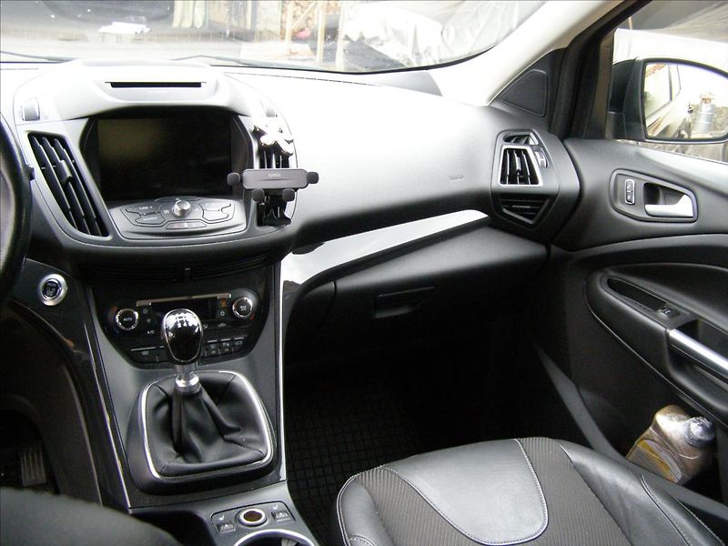 Ford Kuga 2,0   150PS  PANORAMA - fotka 19 z 35