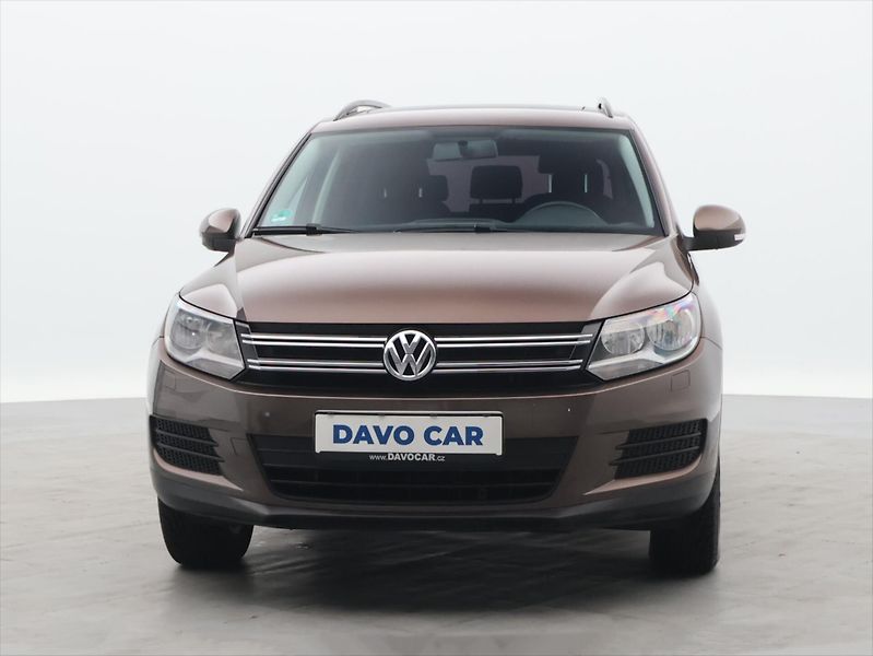 Volkswagen Tiguan 2,0 TSI DSG 4Motion Panorama - fotka 2 z 31
