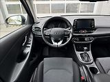 Hyundai i30 1,0 T-GDI DCT  WG Family Smart - náhled 14