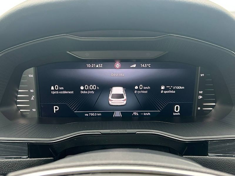 Škoda Superb (2023) 2.0 TDI 110kW Tažné Panorama - fotka 18 z 35