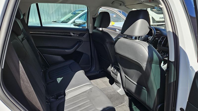 Škoda Kodiaq (2023) 2.0 TDI 147KW 4x4 DSG L&K - fotka 15 z 36