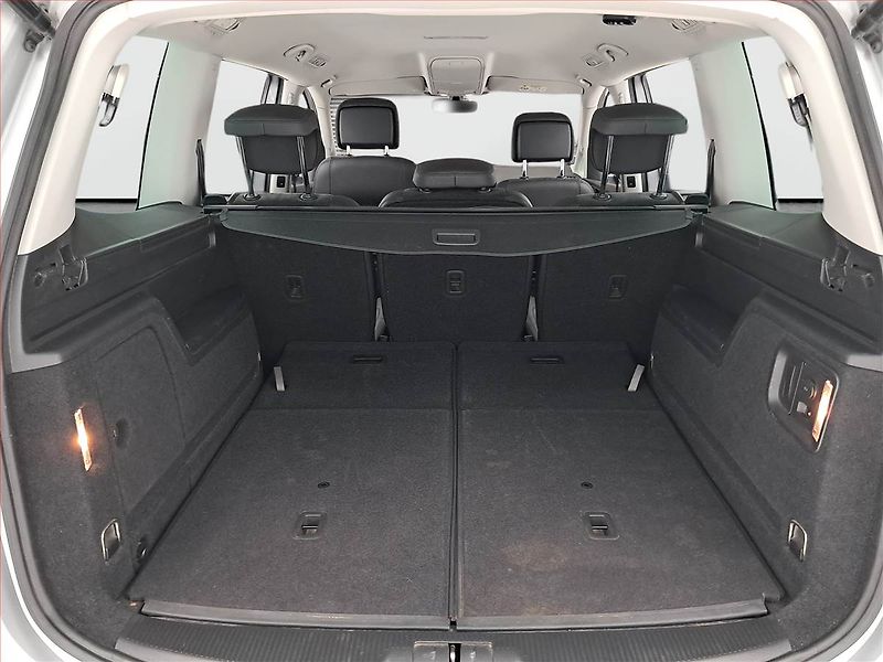 Volkswagen Sharan (2017) 2.0 TDI BMT, 4X4, 7 míst - fotka 14 z 20