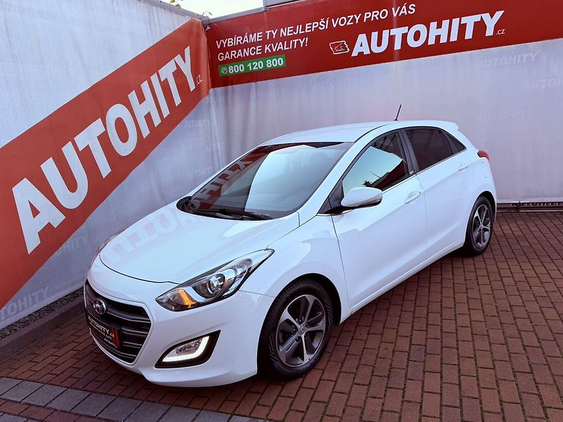 Hyundai i30 1.4 16V, Serviska, 1.Maj - fotografie inzerátu