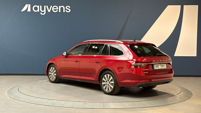 Škoda Superb 2.0 TDI 110kW Style Combi DSG - fotka 3 z 15