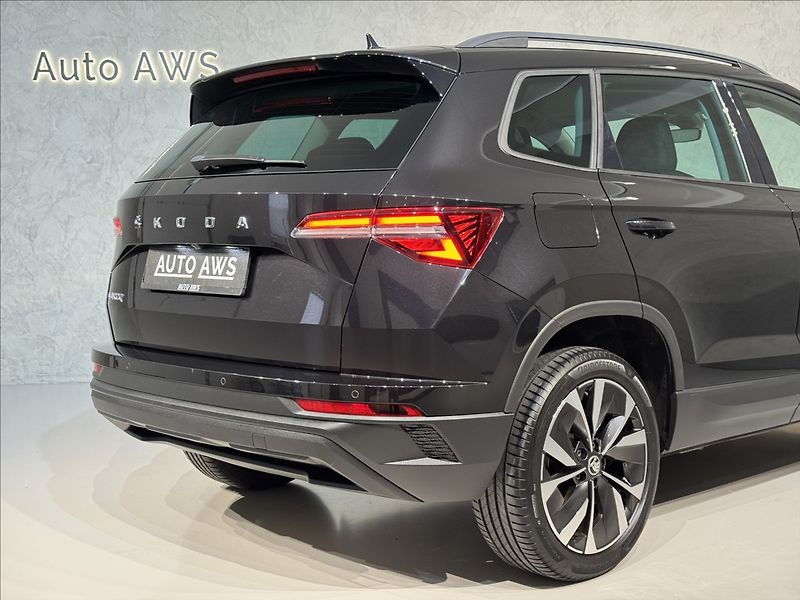 Škoda Karoq 1,5 TSi  DSG Style LED Kamera - fotka 10 z 46