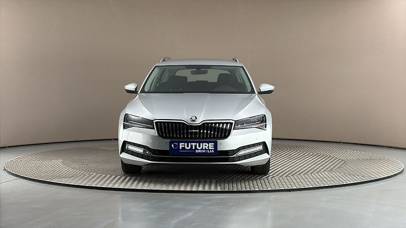 Škoda Superb 2.0 TDI Style Combi - fotka 3 z 27