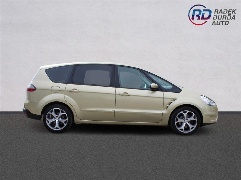 Ford S-MAX 2,0 TDCI  NOVÉ V ČR - fotka 4 z 26