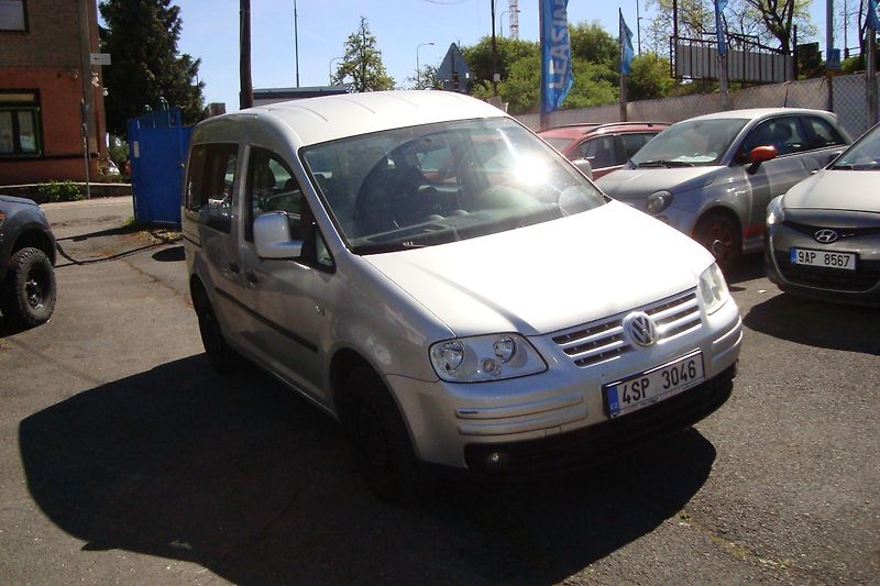 Volkswagen Caddy (2006) LIFE 1.9 TDi, STK+ME 5/2027 - fotka 1 z 52