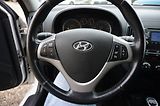 Hyundai i30 (2011) 1,4 NOVÉ VČR - náhled 35