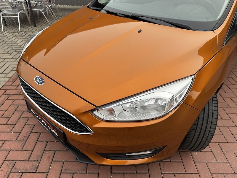 Ford Focus (2018) 1.6Ti-VCT Digi Klima Tempomat - fotka 31 z 46