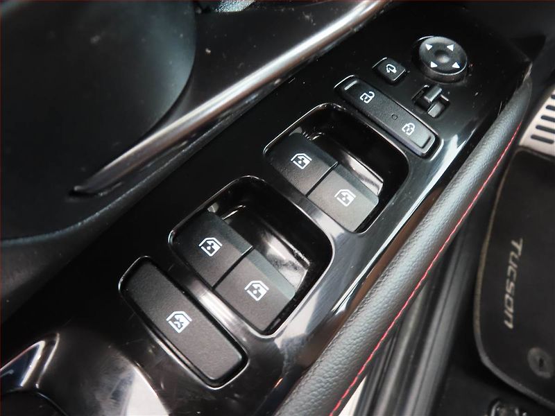 Hyundai Tucson (2021) N-Line Style 1.6 T-GDI - fotka 15 z 15