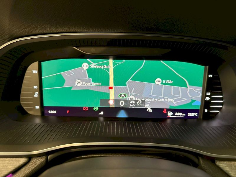 Škoda Octavia (2024) SELECTION PREMIUM EDITION 2.0T - fotka 17 z 32