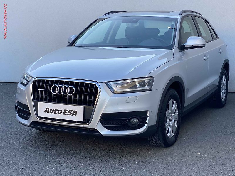 Audi Q3 (2012) 2.0 TFSi quattro, AT, bixen - fotka 3 z 20
