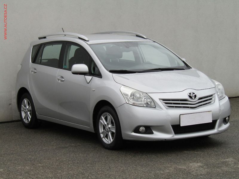 Toyota Verso (2013) 2.0 D-4D, STK6/28 - fotka 1 z 3