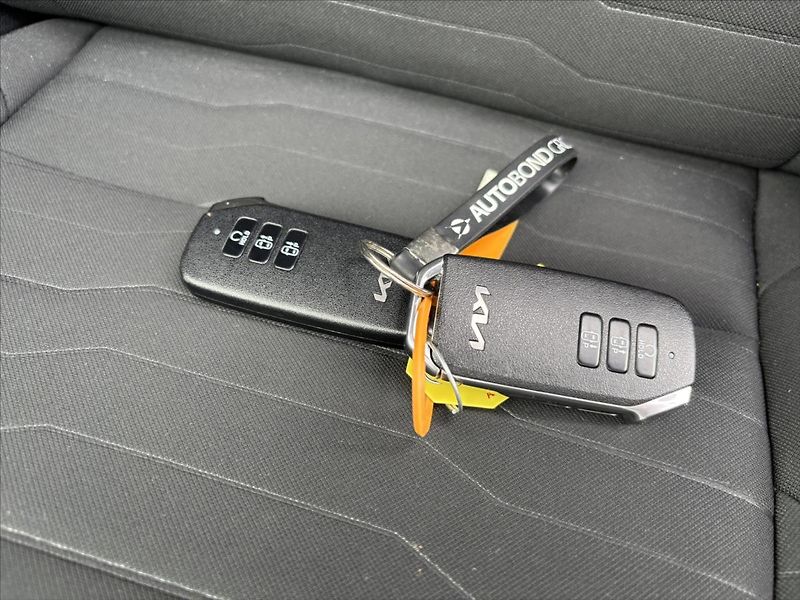 Kia Sportage 1,6 TGDi HEV AT TOP ADAPTIV - fotka 34 z 49