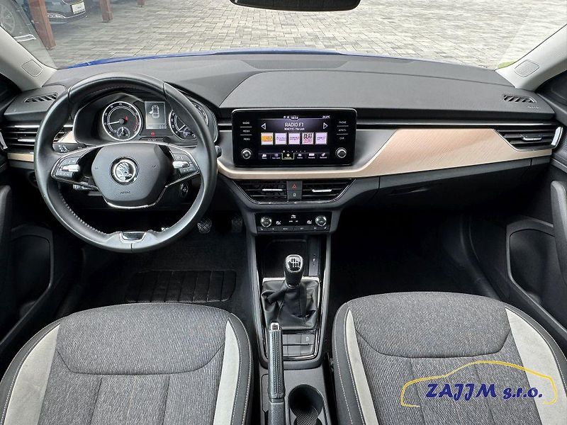 Škoda Scala Style plus 81kw + el kufr - fotka 18 z 51