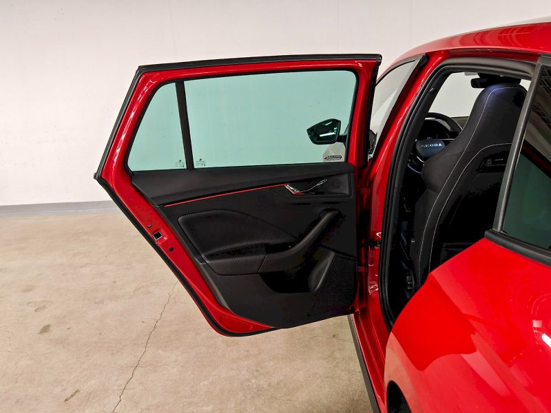 Škoda Scala (2025) 1.0 TSI 85 kW DSG Monte Carlo - fotka 23 z 30