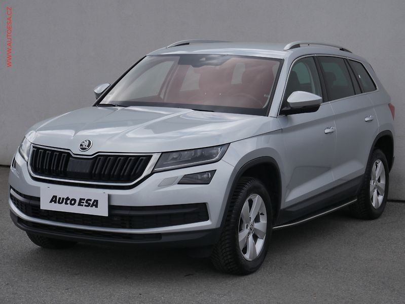 Škoda Kodiaq (2020) 2.0 TDi, ČR, Style, DSG - fotka 3 z 27