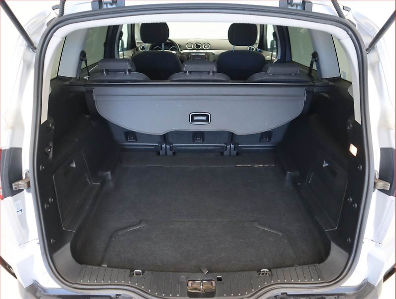 Ford S-MAX (2012) 2.0 TDCi, Automat, Serv.kniha - fotka 14 z 20