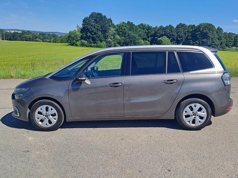 Citroën Grand C4 Picasso 1.6 HDi AUTOMAT, 7 MÍST - fotka 8 z 41