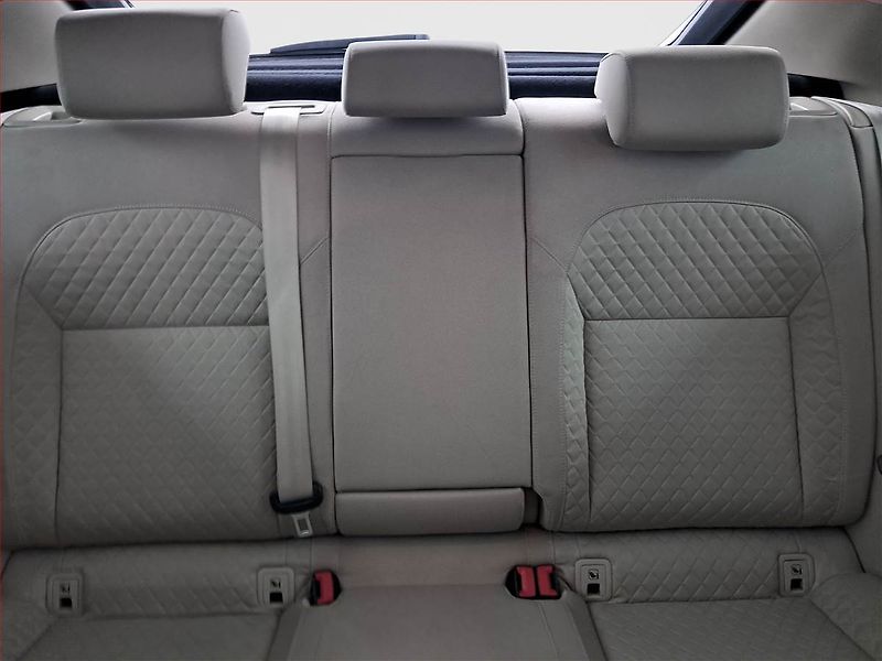 Škoda Superb (2016) Style 2.0 TDI, Serv.kniha - fotka 10 z 18