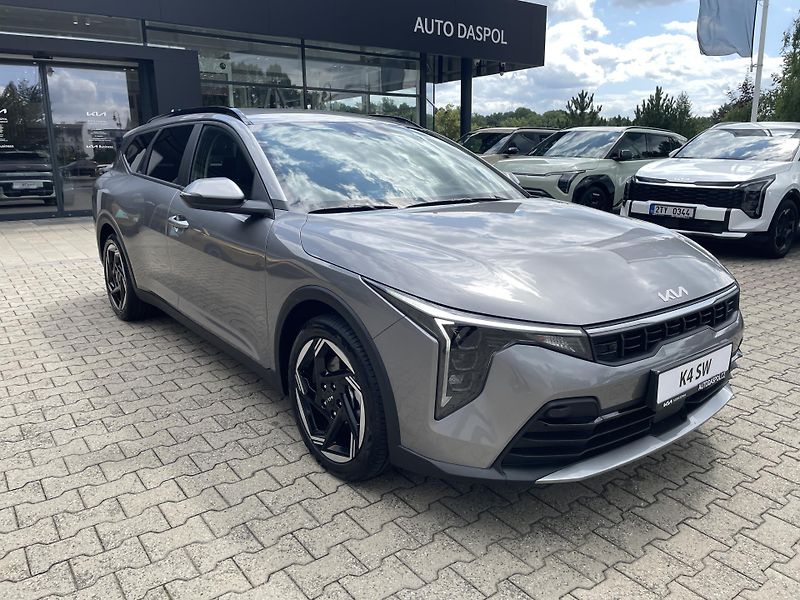 Kia K4 Sportswagon (2026) 1,6T-GDi  EXCLUSIVE 7DCT - fotka 1 z 17