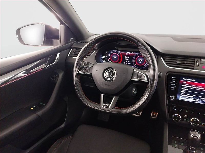 Škoda Octavia (2019) 2.0 TDI, 4X4, Automat - fotka 7 z 24