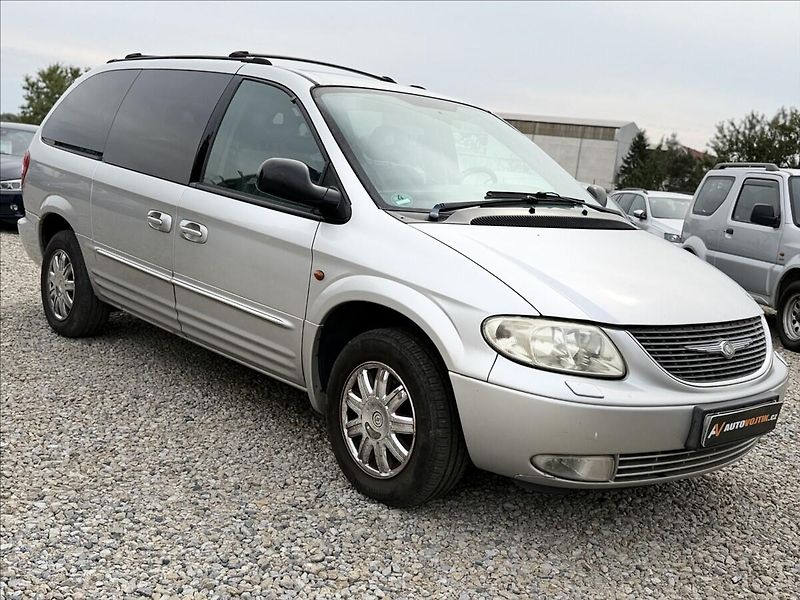 Chrysler Grand Voyager 3,3 V6 128kW A/T 7MÍST - fotka 3 z 26