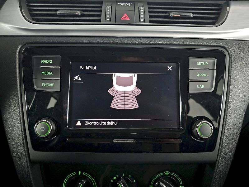Škoda Rapid (2018) 1.0TSI 81KW AMBITION PLUS - fotka 13 z 25