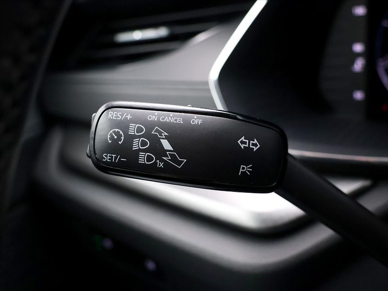 Škoda Octavia 2,0 TDI 110kW Ambition DSG CZ - fotka 18 z 39