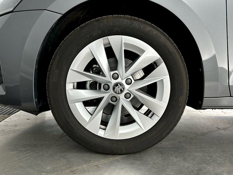 Škoda Octavia (2025) Combi 2.0TDI 85kW Top Selectio - fotka 30 z 30