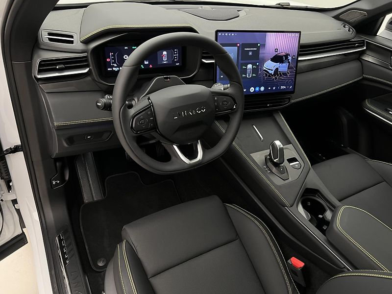 Lynk & Co 01 MORE PHEV AUT CZ 1.maj - fotka 4 z 54