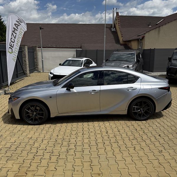 Lexus IS 350 (2026) AWD F SPORT 311 HP V6 2026 - fotka 3 z 15