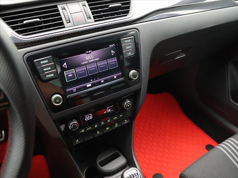 Škoda Rapid 1,0 TSI 81kW Monte Carlo CZ - fotka 19 z 31