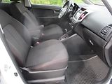 Kia Venga 1.6i 91kW AUTOMAT*NAVI*VÝHŘEV - náhled 32