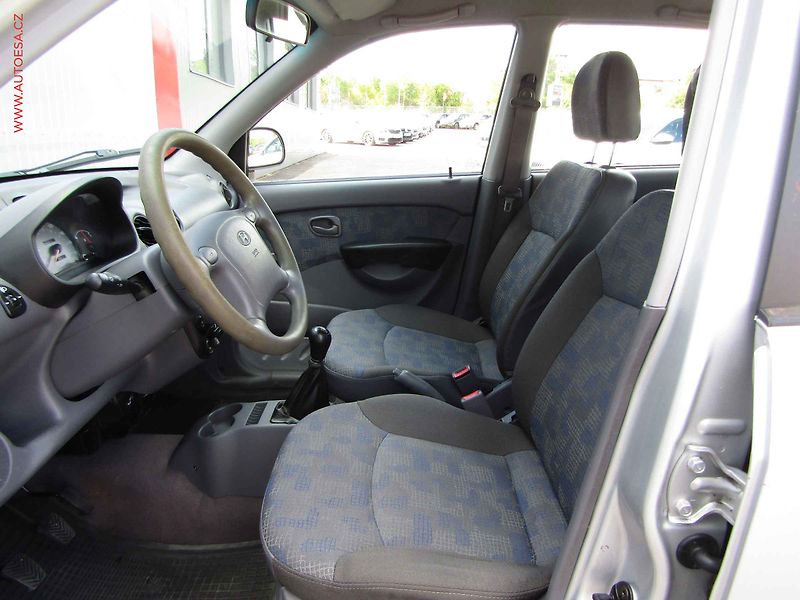 Hyundai Atos (2004) 1.1i - fotka 9 z 13