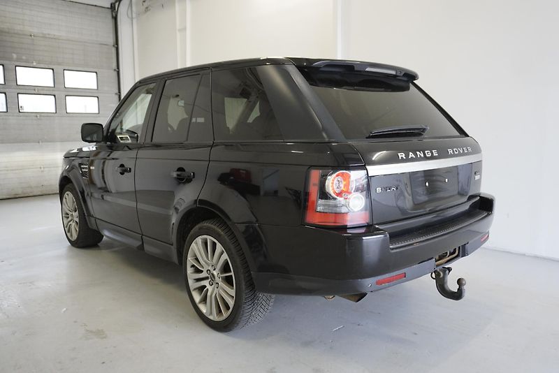 Land Rover Range Rover Sport 3,0 TDV6 4WD AUTOMAT - fotka 7 z 39