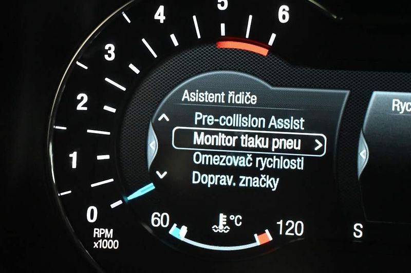 Ford Mondeo (2022) 2.0 LED SONY ACC Tažné Kamera - fotka 25 z 38
